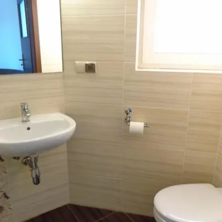 Irys 1 Kwatera prywatna *