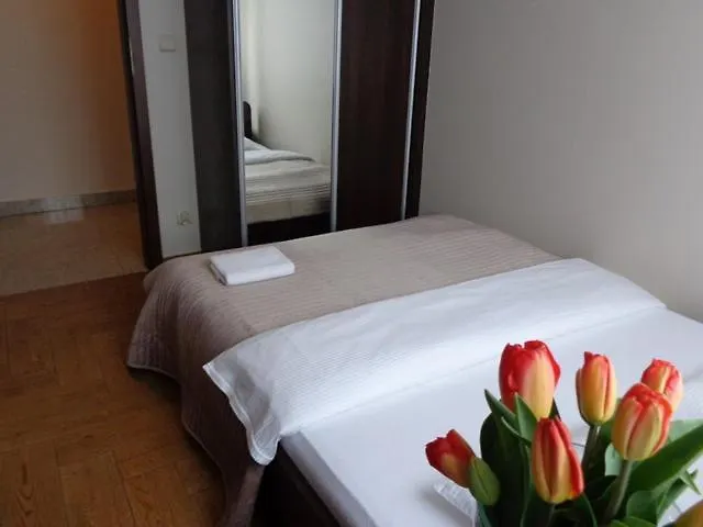 בית אירוח Irys 1 טיצ'י