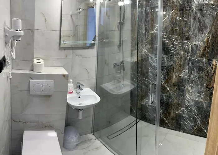 Irys 1 בית אירוח טיצ'י